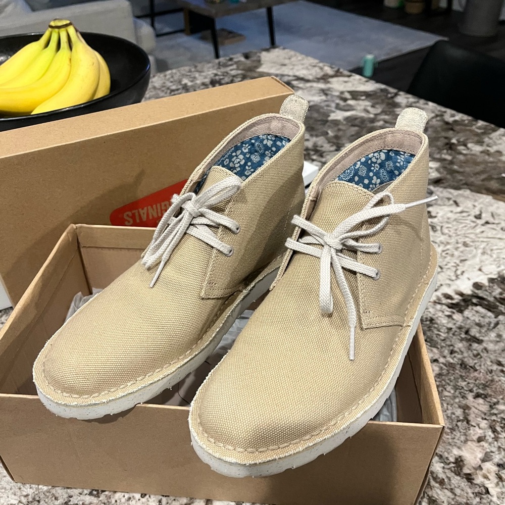Clarks originals womens shoe